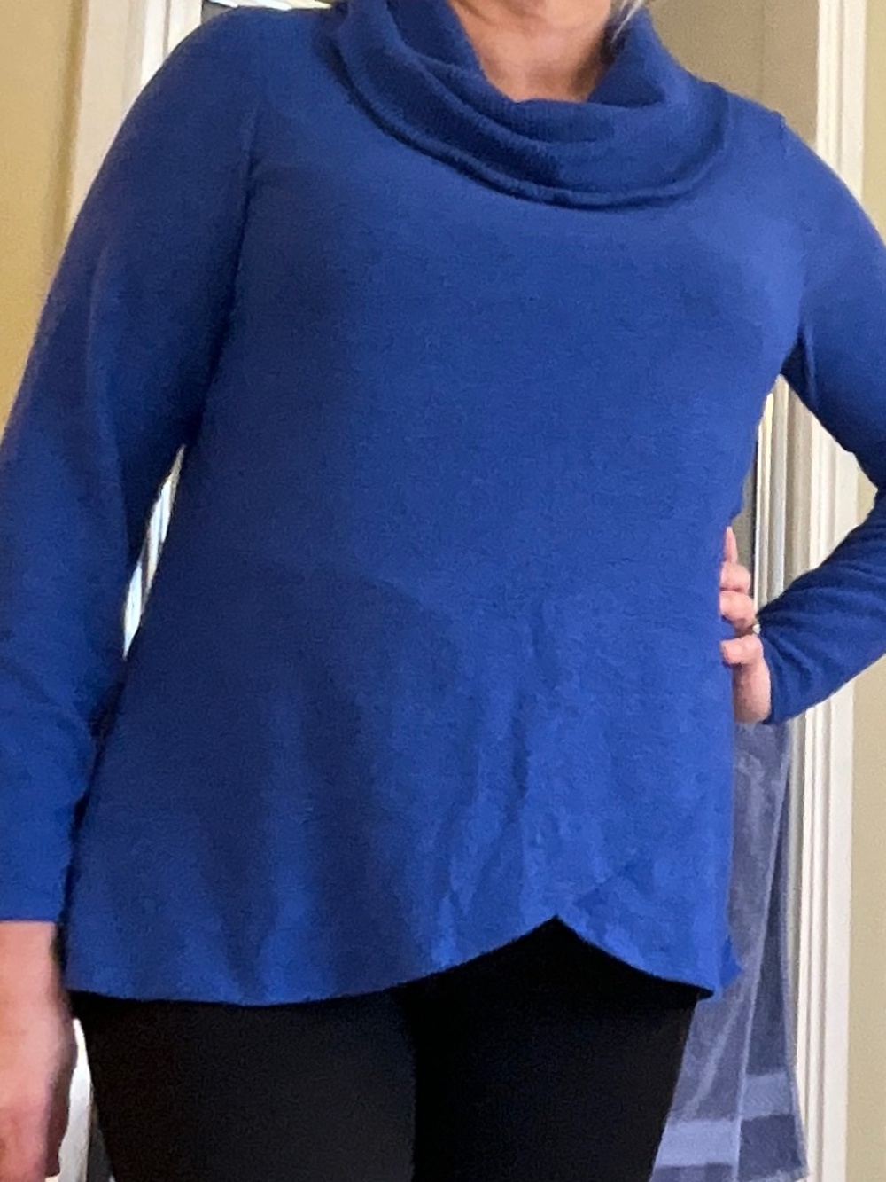 I N Studio blue sweater-tunic, size XL
